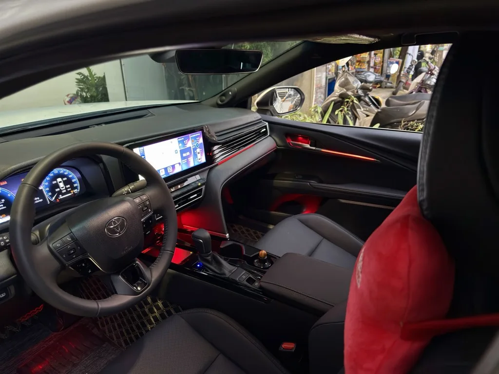 Toyota Camry LED ambient